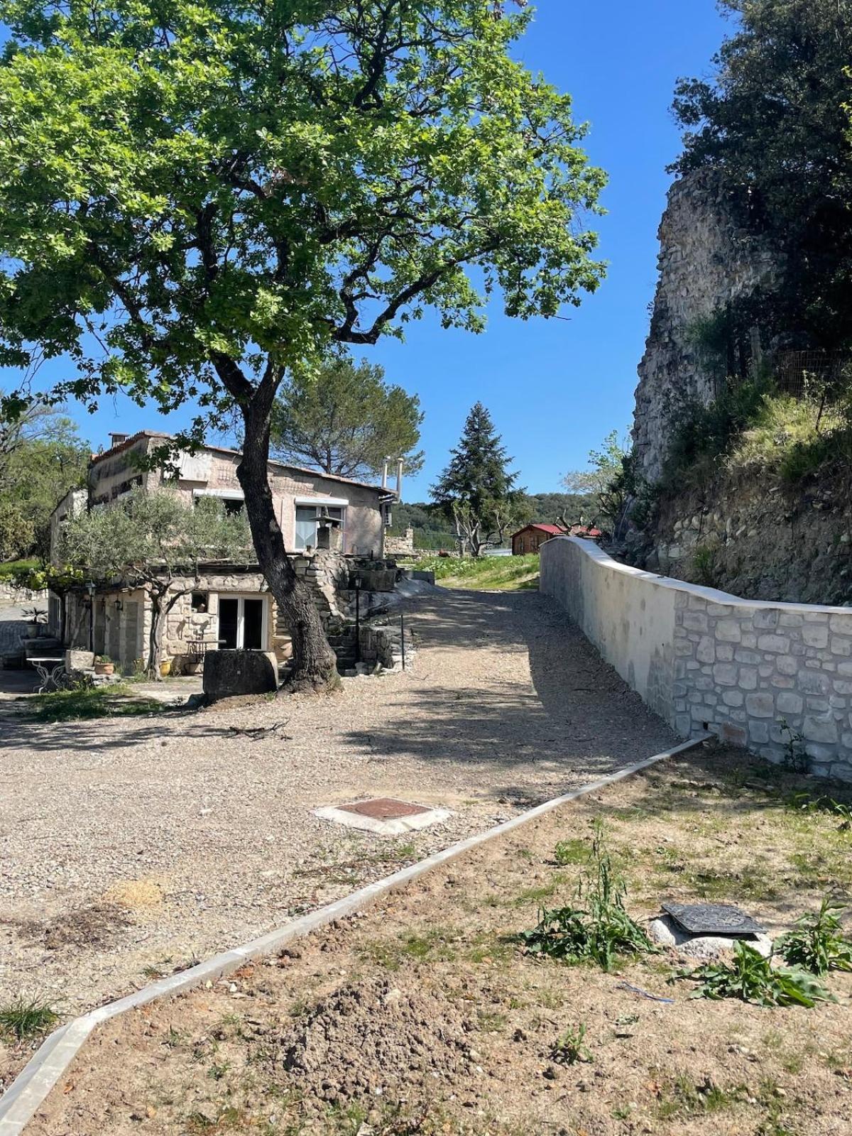 Le Castellas - Gite En Pleine Nature Montmirat Extérieur photo