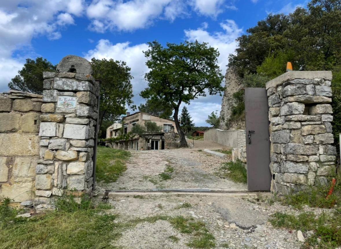 Le Castellas - Gite En Pleine Nature Montmirat Extérieur photo